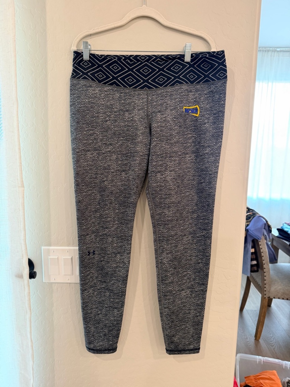 NAU under armor gray Marled Leggings with Patterned Waistband nwot